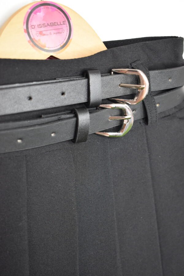 SHORT PLEATED BLACK WITH DUBLE BELT - Image 2