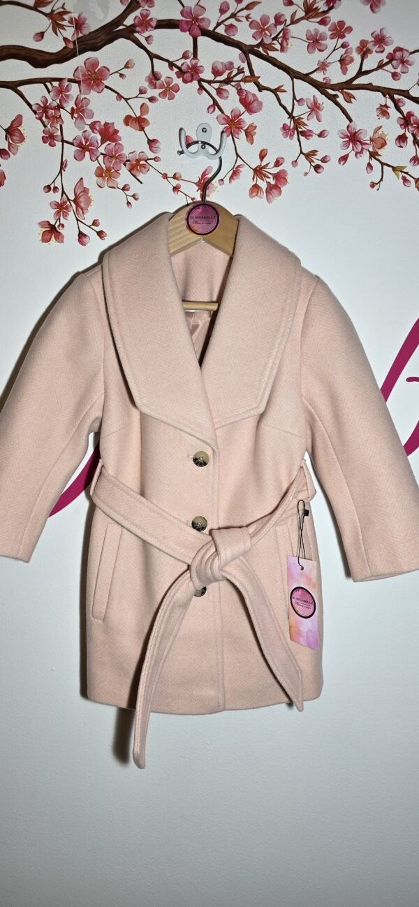 Girl coat 1
