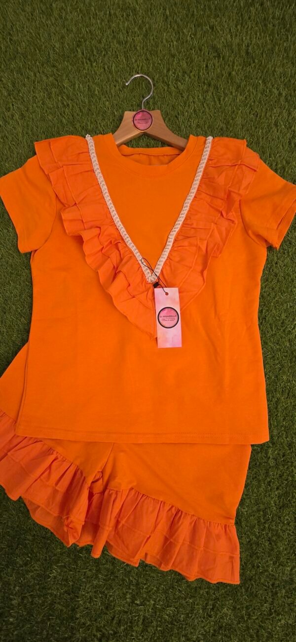 GIRL OUTFIT ORANGE