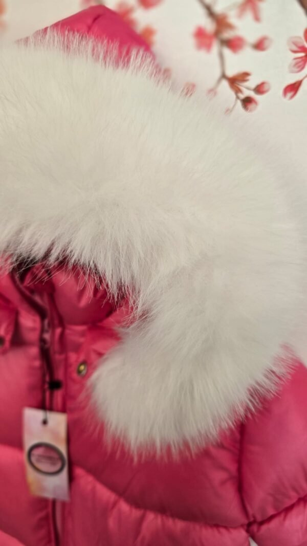 Girl fuchsia jacket with white fur - Image 4