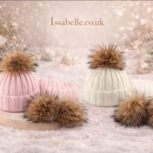 SET - WHITE HAT & SCARF REAL FUR